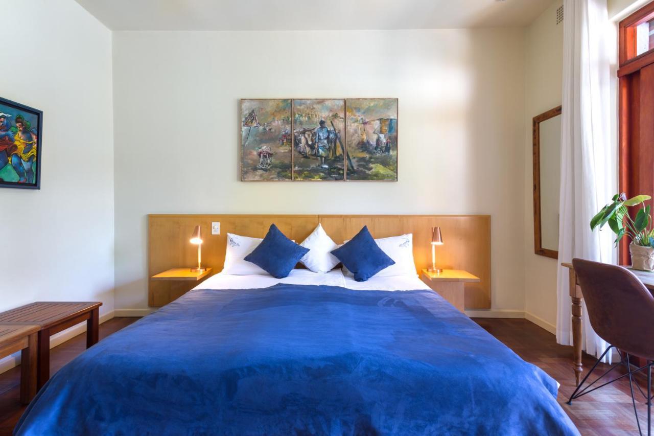 Lezard Bleu Guest House Kapstadt Exterior foto